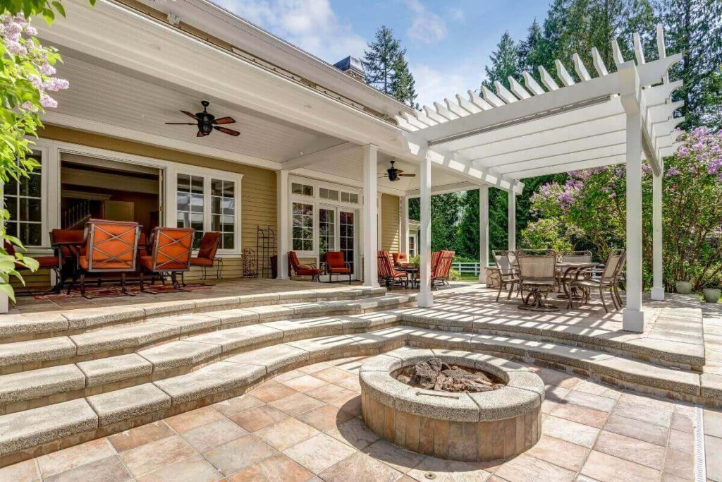 Outdoor Living Space Patio