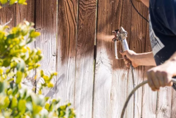 Deck and Fence-staining painting in Brooklyn NY